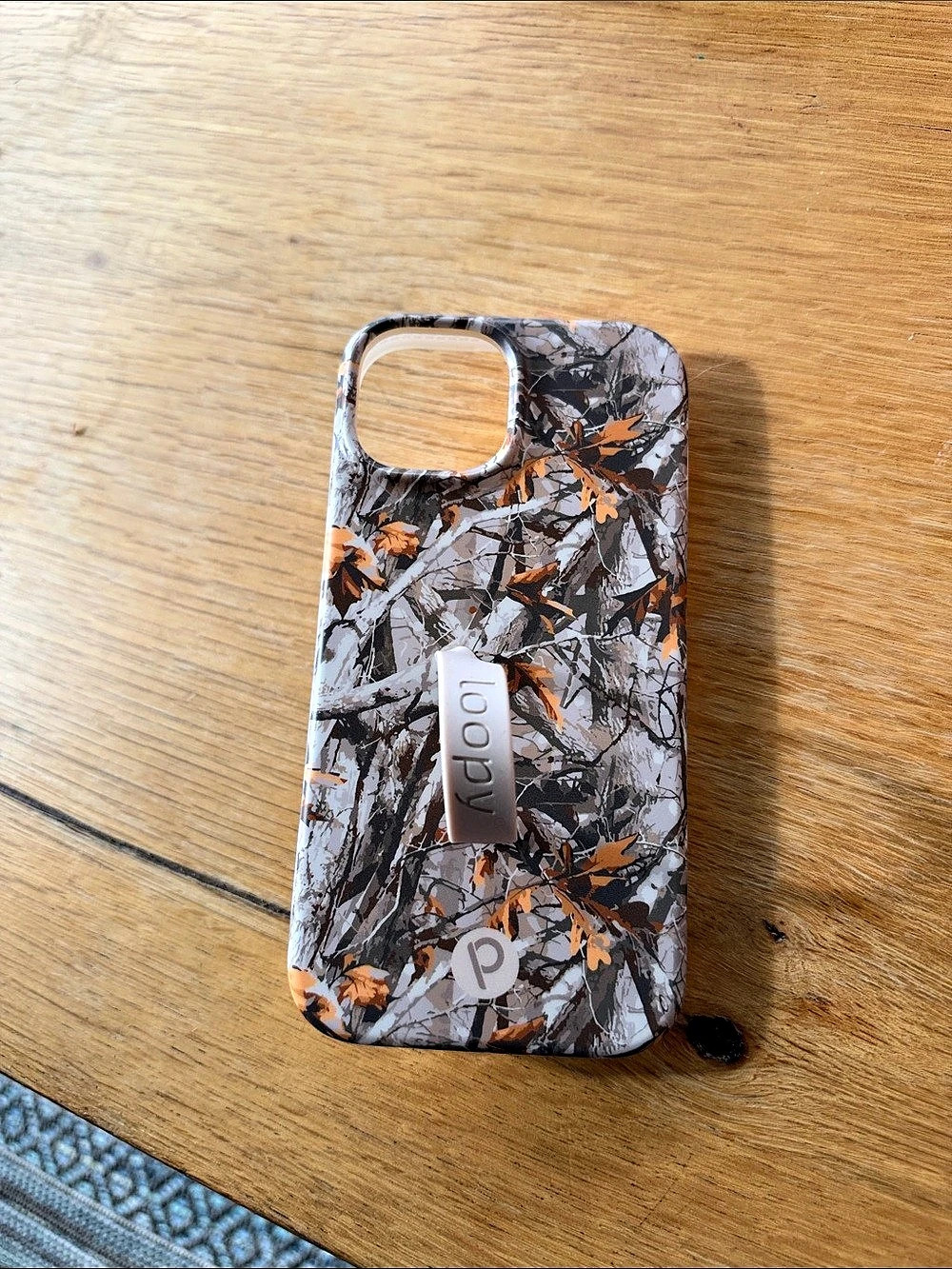 Loopy Camo iPhone 15 Case with Pouch in Gray & Orange camo Like New